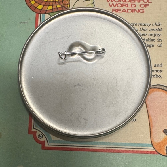 Disneyland Green Celebration Button - Picture 2 of 3